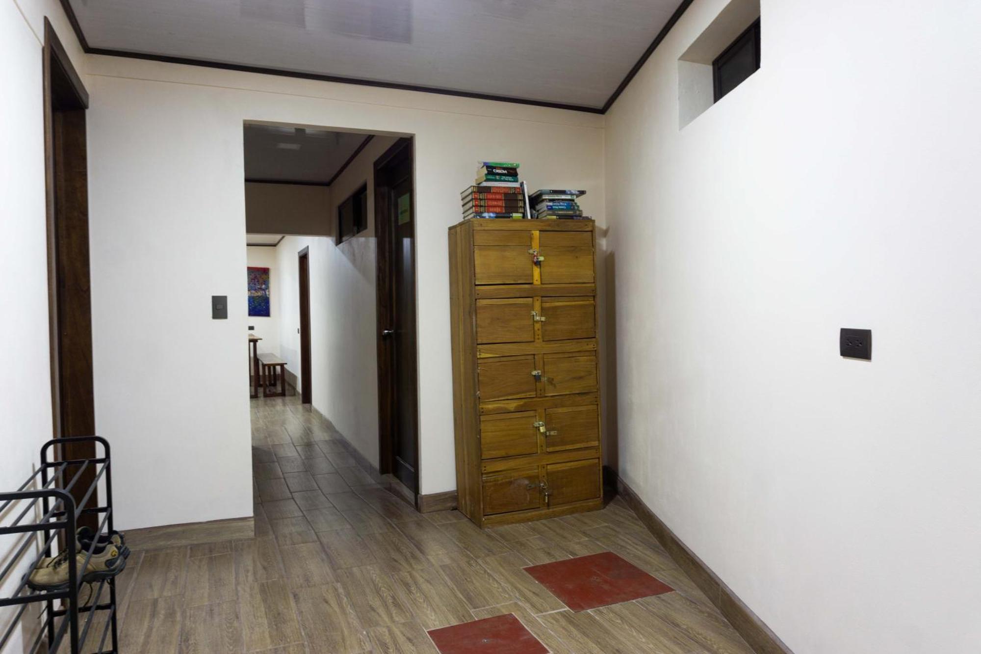 Argdivan Hostel La Fortuna Exterior photo